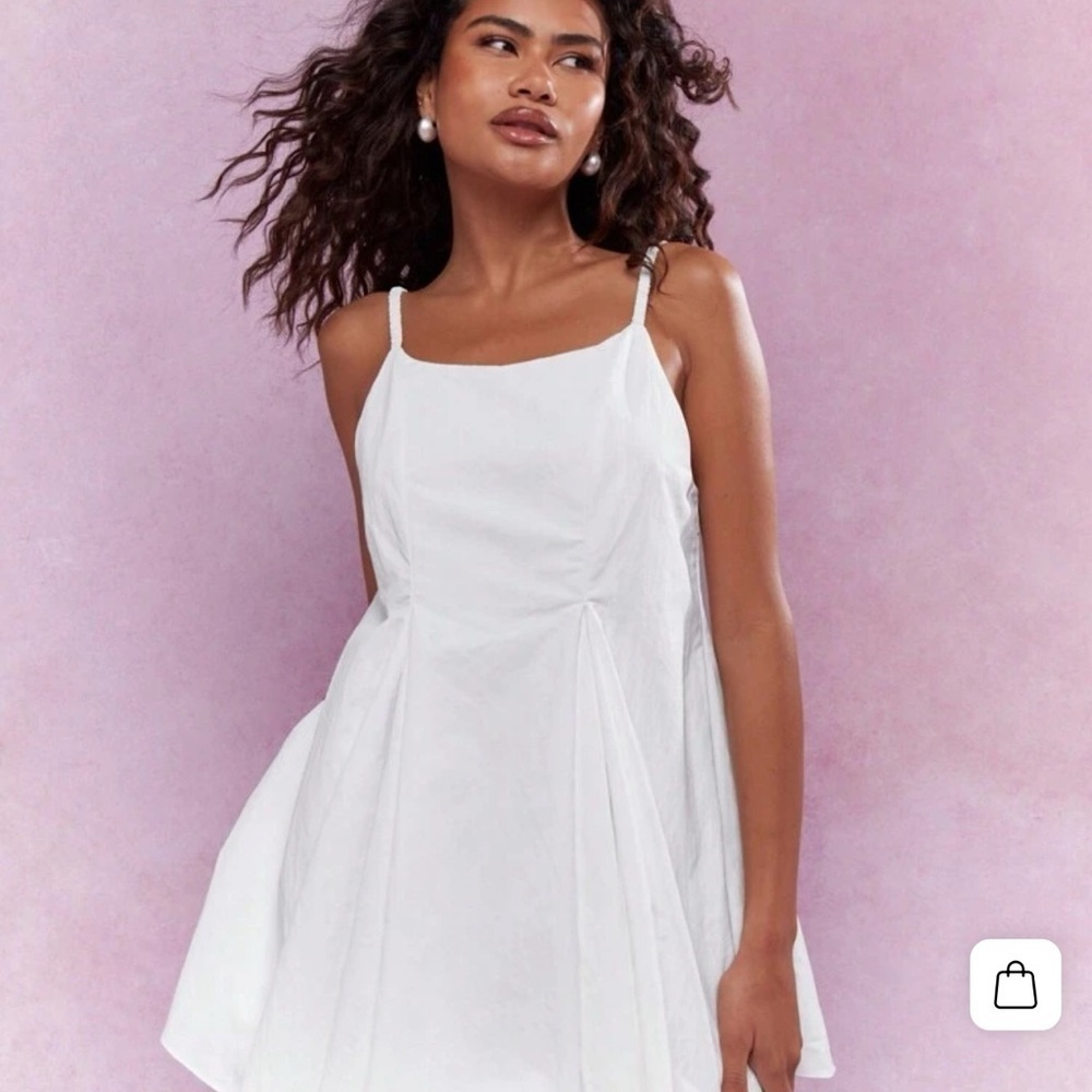Missguided+ White Mini Dress with Spaghetti Straps
